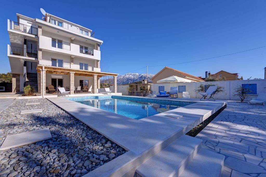 טיווט Villa Sandy Apartments מראה חיצוני תמונה